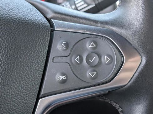 Used 2023 Chevrolet Traverse RS FWD image 27