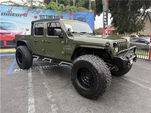 Used 2021 Jeep Gladiator Sport image 52