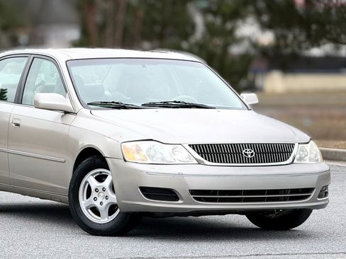 Used 2000 Toyota Avalon XL image 45