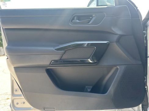 New 2025 Nissan Pathfinder SV w/ Cargo Package image 13