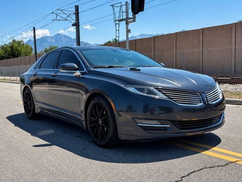 Used 2013 Lincoln MKZ Hybrid FWD image 7
