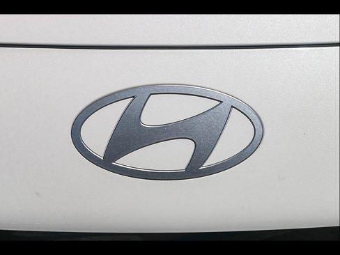Certified 2023 Hyundai Ioniq 6 SEL RWD image 7