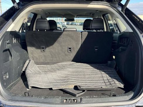 Used 2019 Ford Edge Titanium w/ Cold Weather Package image 20