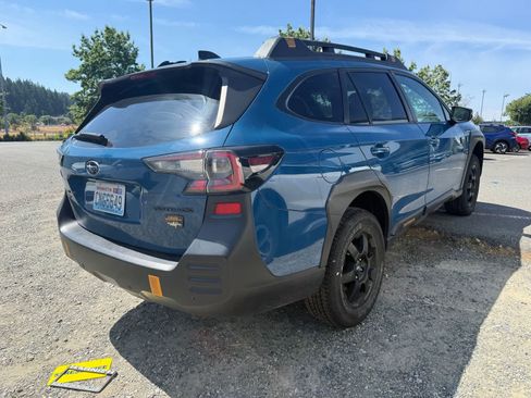 Used 2022 Subaru Outback Wilderness AWD/4WD image 3