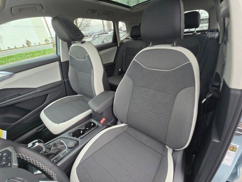 New 2026 Volkswagen Taos SE AWD/4WD image 25