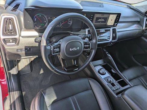Used 2023 Kia Sorento EX FWD image 10