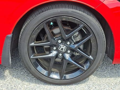 Used 2023 Honda Civic Sport image 11