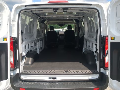 New 2026 Ford Transit 150 Low Roof RWD image 11