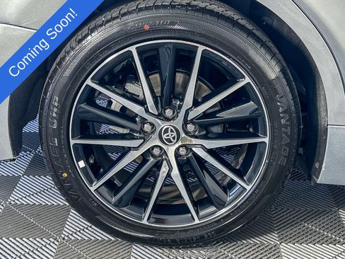 Used 2023 Toyota Camry SE image 11