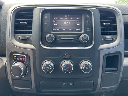 Certified 2022 RAM 1500 Tradesman w/ Popular Equipment Group RWD image 17