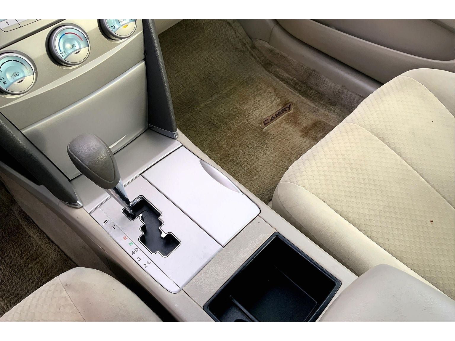 Used 2009 Toyota Camry SE FWD image 19