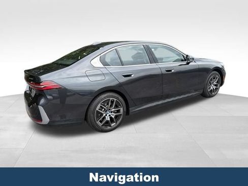 Used 2025 BMW i5 eDrive40i RWD image 6