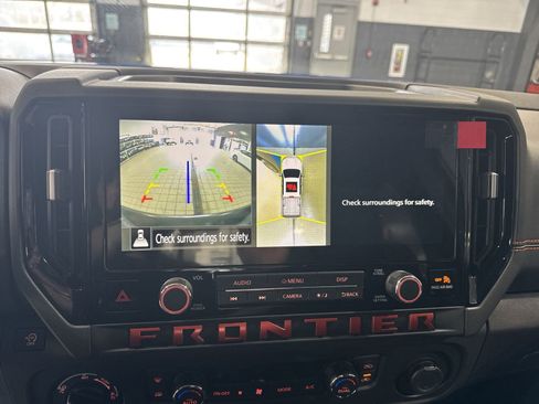 New 2026 Nissan Frontier PRO-4X w/ Pro-4x Convenience Package AWD/4WD image 15