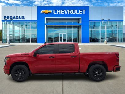 New 2025 Chevrolet Silverado 1500 Custom w/ LPO, Dark Essentials Package
