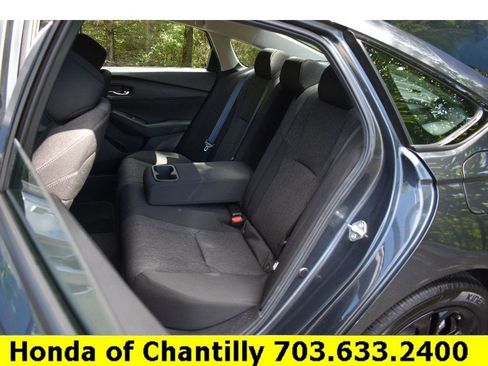 Certified 2025 Honda Accord SE image 29