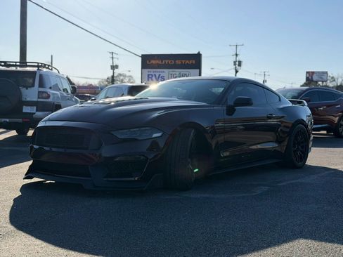 Used 2018 Ford Mustang GT w/ GT Performance Package image 8