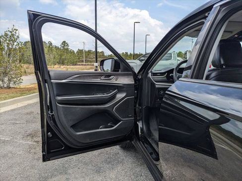 Certified 2021 Jeep Grand Cherokee L Limited image 64