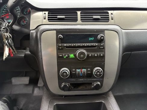 Used 2010 Chevrolet Tahoe LS w/ Skid Plate Package image 16