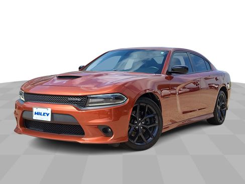 Used 2020 Dodge Charger R/T w/ Plus Group RWD image 4