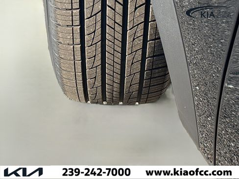 New 2026 Kia Sportage EX image 40