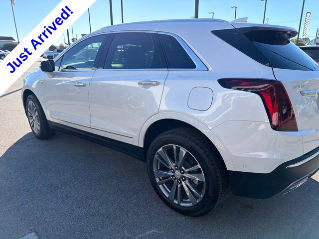 Used 2026 Cadillac XT5 Premium Luxury w/ LPO, Floor Liner Package FWD image 8