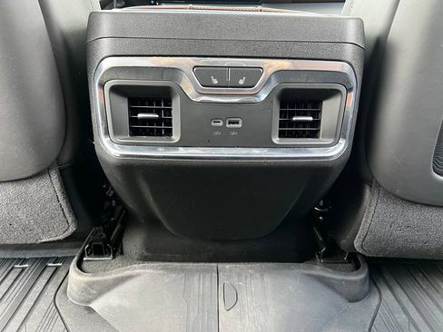 Used 2025 GMC Sierra 2500 Denali Ultimate AWD/4WD image 23