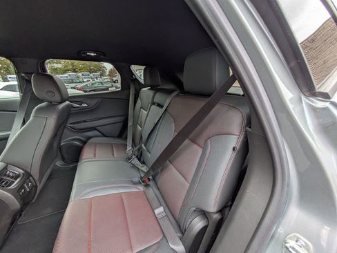Used 2025 Chevrolet Blazer RS image 24