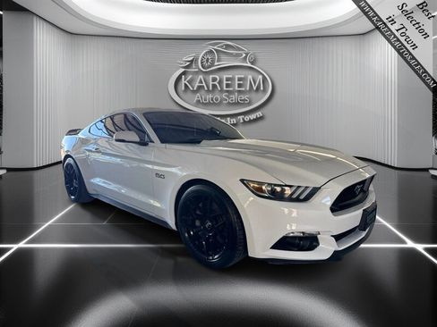 Used 2016 Ford Mustang GT Premium w/ Equipment Group 401A RWD image 3