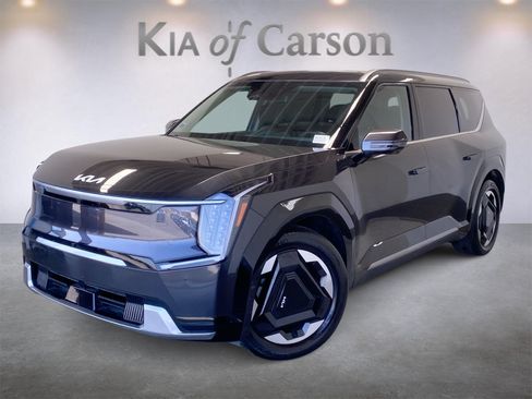 Certified 2024 Kia EV9 Land AWD/4WD image 1