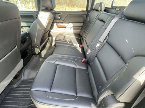 Used 2018 GMC Sierra 1500 SLT w/ SLT Premium Package image 10