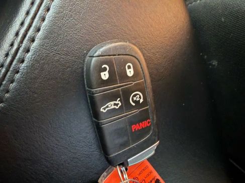 Used 2022 Dodge Challenger R/T image 43