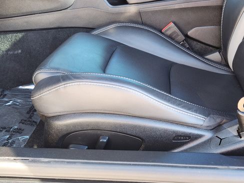 Used 2020 Chevrolet Camaro LT w/ RS Package image 37