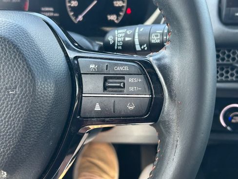 Used 2025 Honda HR-V Sport image 33