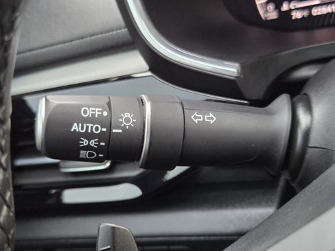 Used 2025 Acura MDX FWD w/ Technology Package image 17