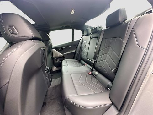 New 2026 BMW i5 eDrive40 w/ Premium Package AWD/4WD image 26