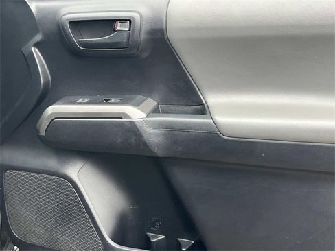 Used 2021 Toyota Tacoma SR5 image 24