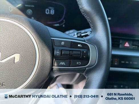 Used 2025 Kia Sportage EX w/ Premium Package FWD image 30