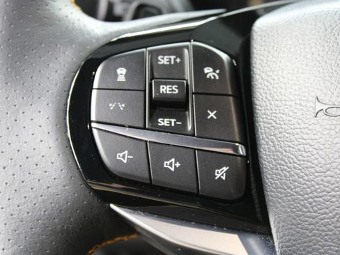 Used 2026 Ford Explorer Tremor w/ Tremor Convenience Package AWD/4WD image 63