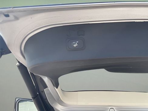 Used 2016 Ford Escape Titanium image 13