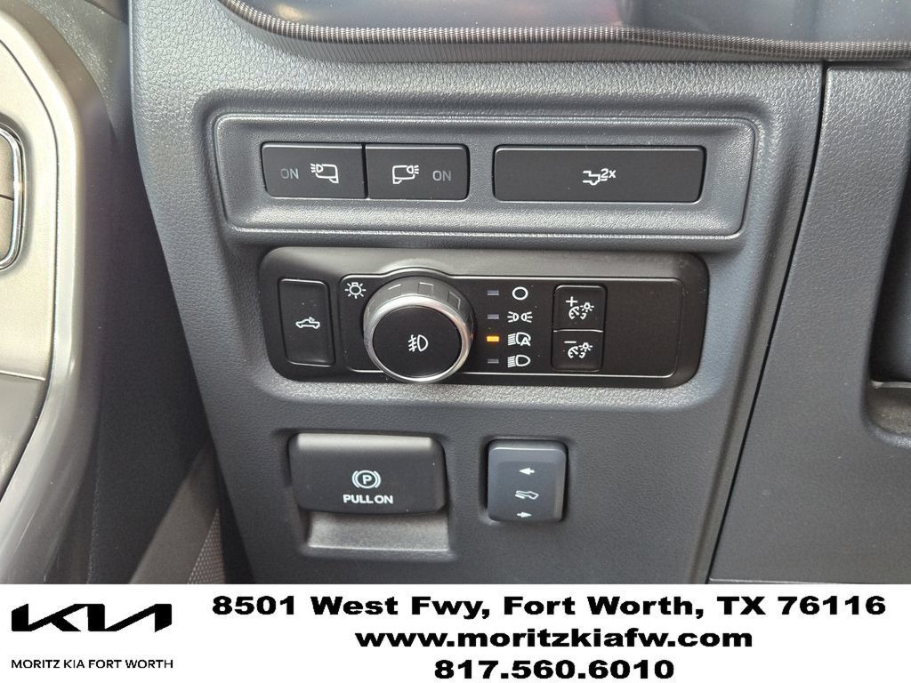 Used 2024 Ford F150 Lariat AWD/4WD image 22