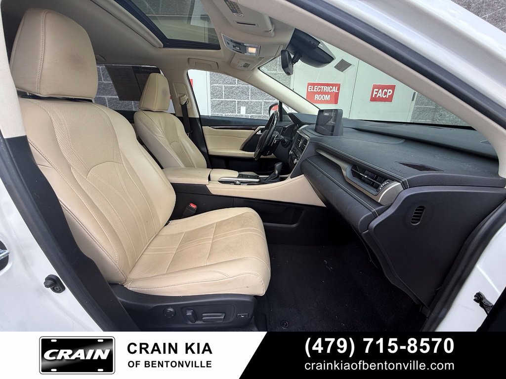 Used 2022 Lexus RX 350L Luxury w/ Accessory Package (Z1) FWD image 29