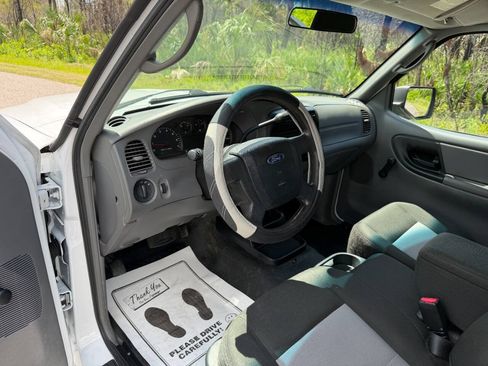 Used 2011 Ford Ranger XL AWD/4WD image 12