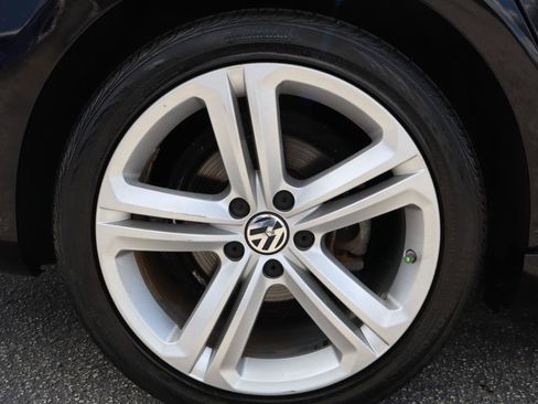 Used 2016 Volkswagen CC R-Line FWD image 24