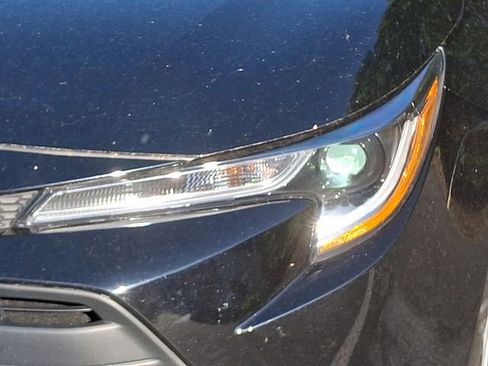 Used 2024 Toyota Corolla LE FWD image 9