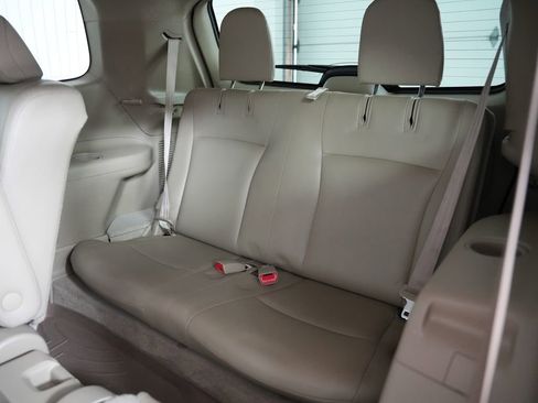 Used 2008 Toyota Highlander Limited AWD/4WD image 35