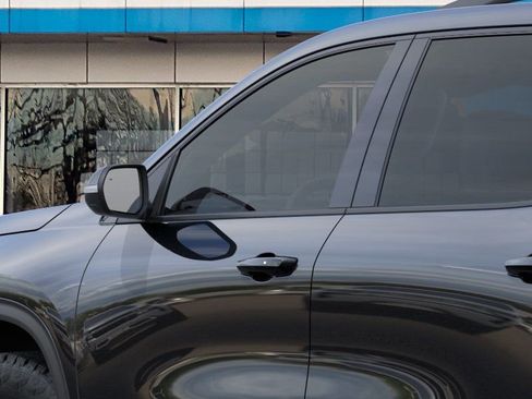New 2026 Chevrolet Traverse Z71 AWD/4WD image 12