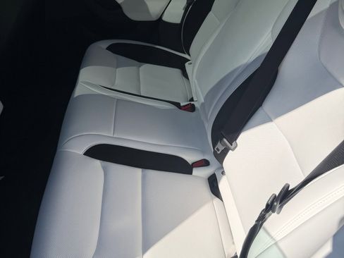 Used 2026 Tesla Model S Plaid AWD/4WD image 6