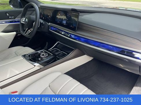 Used 2024 BMW 740i xDrive w/ Executive Package AWD/4WD image 30