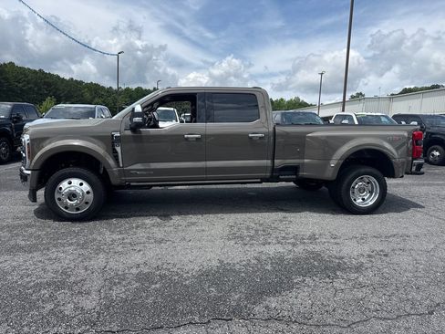 Used 2026 Ford F450 King Ranch w/ Chrome Package AWD/4WD image 4