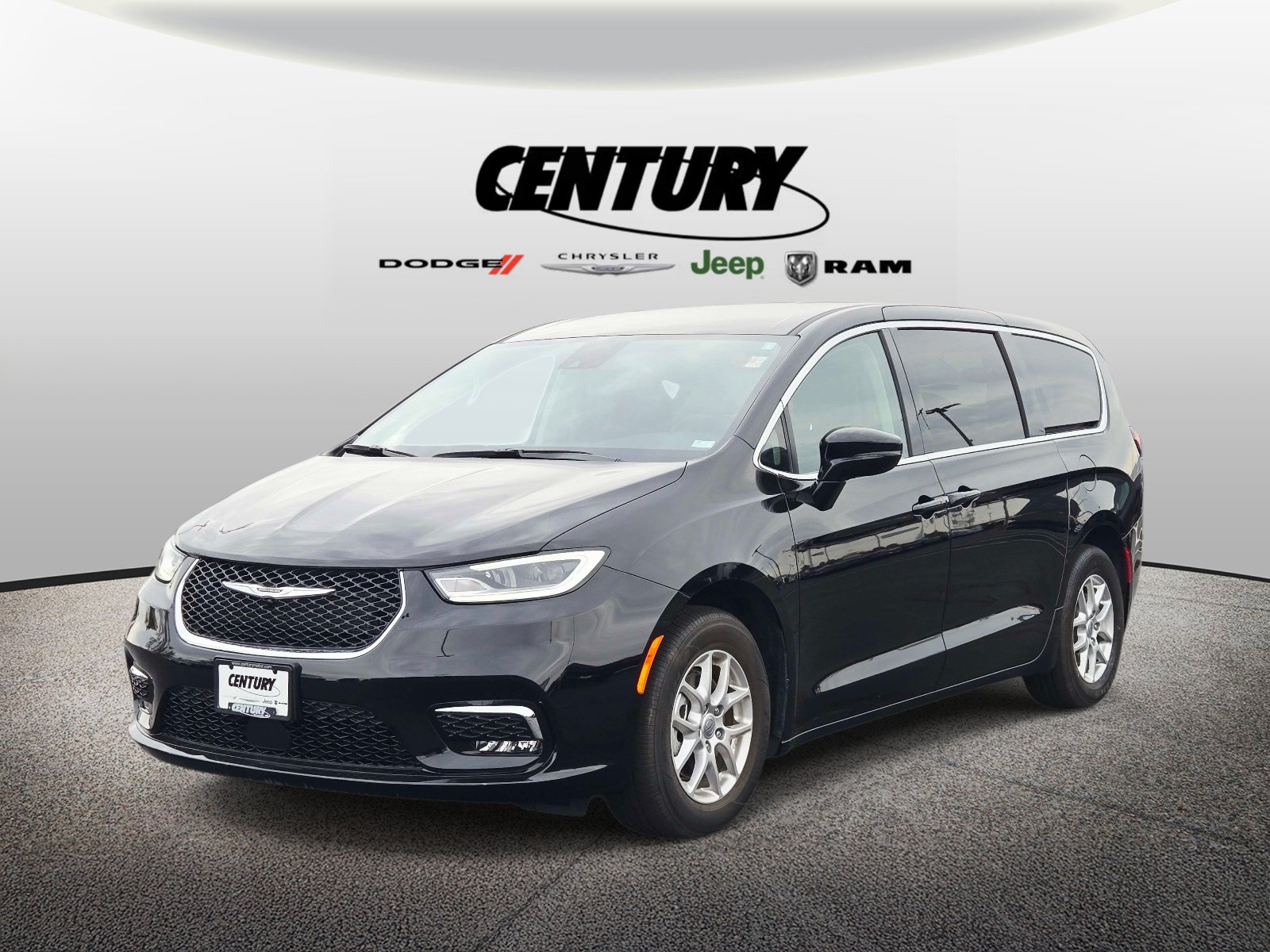 Used 2024 Chrysler Pacifica Touring-L FWD image 8